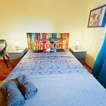 Next To Paseo De Gracia Rooms บาร์เซโลนา ภายนอก รูปภาพ
