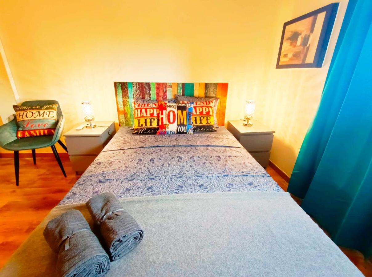 Next To Paseo De Gracia Rooms บาร์เซโลนา ภายนอก รูปภาพ